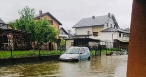 Pokrenuta akcija: Pomozi.ba prikuplja pomoć za pogođene poplavama