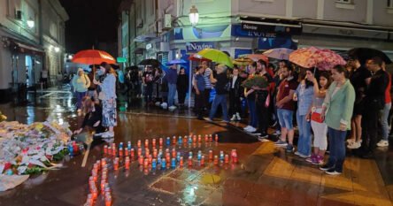 Sirene u 20:55 obilježele godišnjicu masakra na tuzlanskoj Kapiji