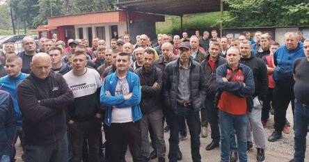 Zenički rudari se okupili ispred zgrade Uprave, direktor Hukić podnio ostavku