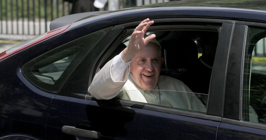 Papa Franjo otkazao audijenciju zbog gripe
