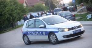 Novi incident u Srbiji: Mladić raketnim bacačem srušio zgradu
