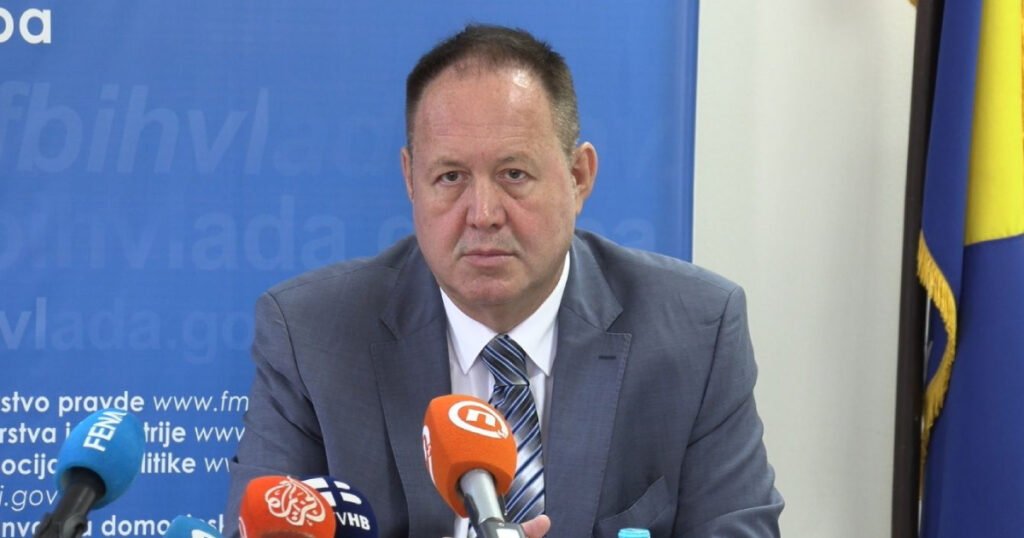 Vinko Jakić tvrdi: Ja sam i dalje direktor Federalne agencije