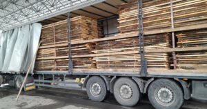 Na GP Šamac zabranjen uvoz pošiljke drvenog materijala