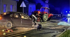 U teškom sudaru s BMW-om traktorista poginuo nedaleko od svoje kuće
