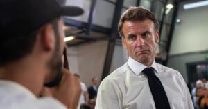 Macron će održati novi krizni sastanak nakon treće noći nereda