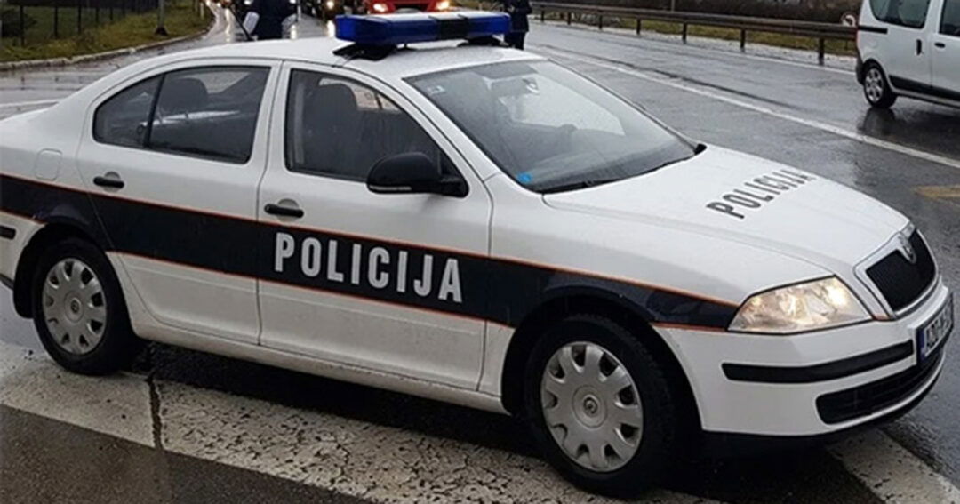 policija