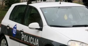 Napad na povratnicu u Vozući, sjekirom joj razvalili vrata: Iz policije saopštili detalje