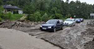 Obustavljen saobraćaj na regionalnim putevima Teočak-Sapna i Sapna-Kalesija