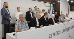 Dopis Rusmira Šišića skupštinska većina smatra atakom na demokratiju u ZDK-u