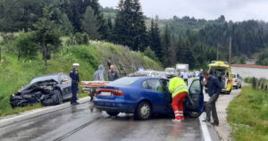 Pet osoba povrijeđeno u teškom sudaru na M-18, saobraćaj potpuno obustavljen