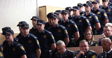 Promovirano 28 novih pripadnika Sudske policije FBiH