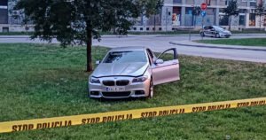Maloljetnik koji je BMW-om udario dvije djevojke pušten na slobodu