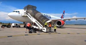 Nevjerovatan propust: Žena unijela u avion Air Srbije dvije plinske boce
