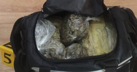 Policija tokom pretresa pronašla skoro 3 kilograma droge, jedna osoba uhapšena
