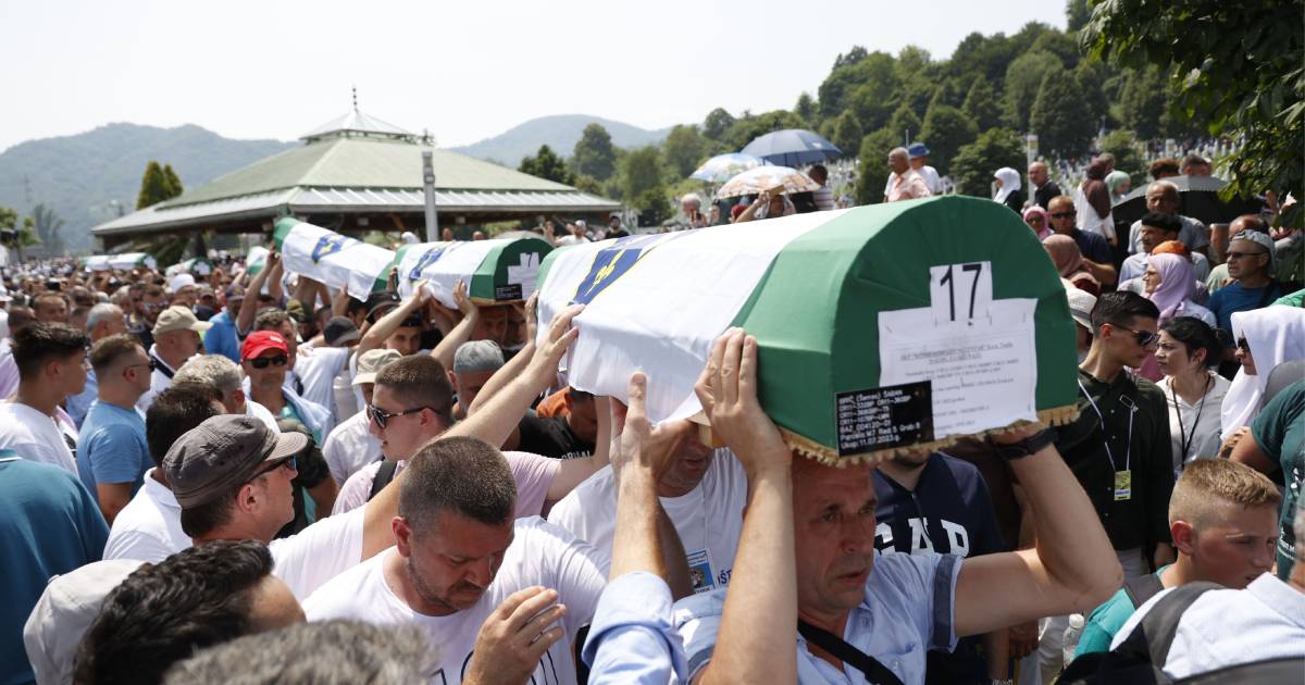 Bivši Sudija Suda BiH Za TAZ: Zašto Je Dodik "zapeo" Za Srebrenicu?