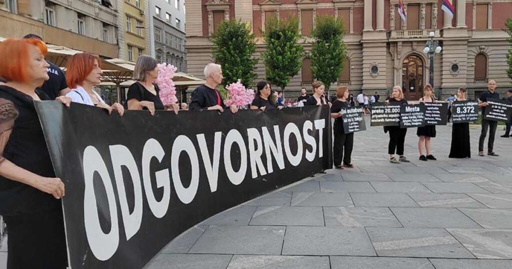 Žene u crnom: Nikada nećemo zaboraviti genocid u Srebrenici