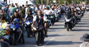 Više od hiljadu učesnika moto-maratona stiglo u Potočare