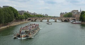 U Parizu će od 2025. biti dozvoljeno kupanje u Seini, prvi put nakon 100 godina