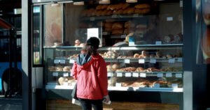Cijene brašna pale ali hljeba ne: Evo koja opravdanja građanima nude pekari