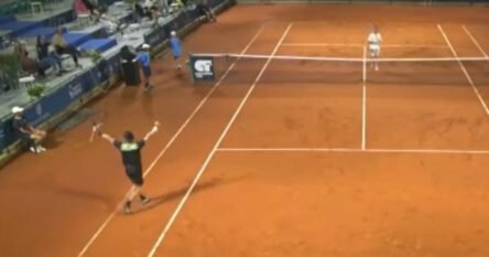 Snimak skandalozne predaje meča francuskog tenisera obilazi svijet