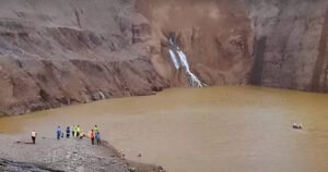 Aktiviralo se klizište u rudniku: Voda navrla u jezero, više od 30 mrtvih