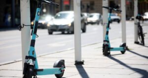 Pariz zabranjuje električne skutere