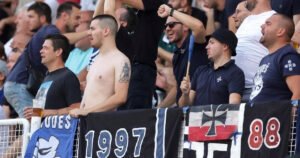 Navijači hrvatskog kluba istakli nacističke simbole na utakmici, savez ih nije kaznio