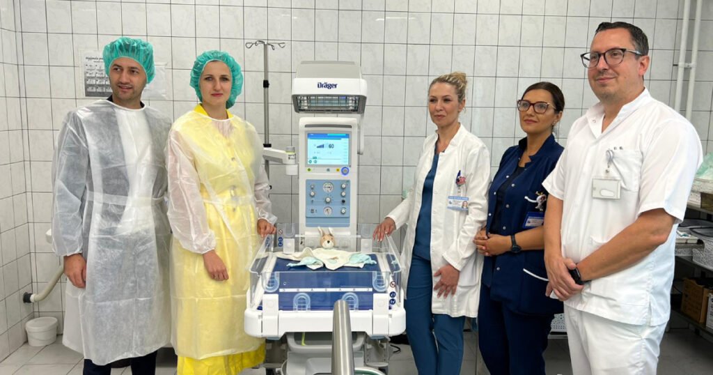 AS Jelah i Inžinjering 1 donirali topli sto za novorođenčad bolnici u Tešnju