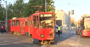 Veliki broj povrijeđenih u sudaru autobusa i tramvaja u Beogradu