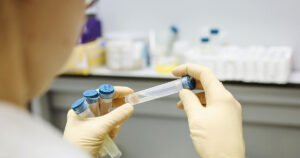 WHO pažljivo prati novi soj koronavirusa, zasad je zabilježen u tri države