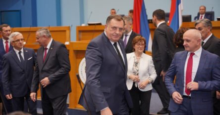 Vlada Republike Srpske planira da se zaduži 1,28 milijardi KM