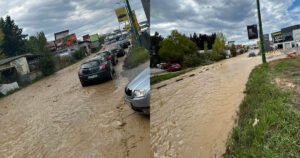 Pukla cijev na Barama, ogromna količina vode slijeva se u Alipašinu i Jukićevu ulicu