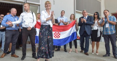 Propadaju dvije desničarske i proustaške stranke u Hrvatskoj