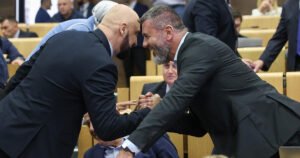 Osuđenik Zildžić stigao na sjednicu Parlamenta FBiH, jako mu se obradovao Ramo Isak