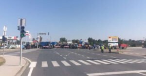Obustavljen promet na Graničnom prelazu Orašje, na Izačiću promet samo jednom trakom