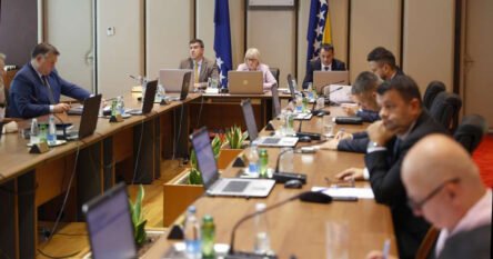 Vijeće ministara: I u Bosni i Hercegovini usporen ekonomski rast