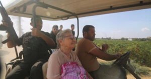 Hamasovci oteli i 85-godišnju ženu, odveli su je na vozilu za golf