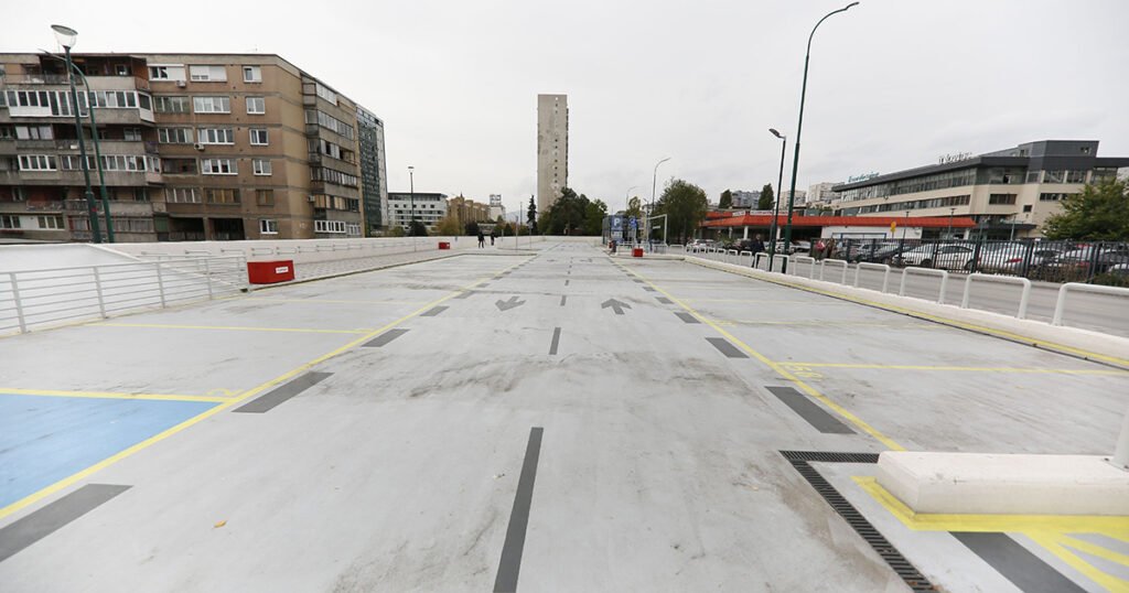 U Sarajevu otvorena garaža sa 165 parking mjesta, prostire se na 4.000 kvadratnih metara