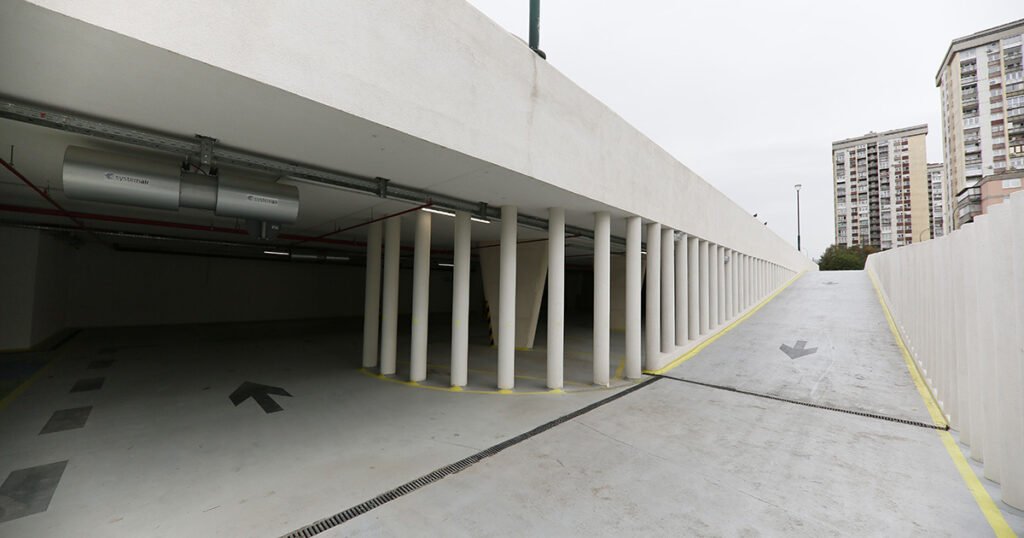 U Sarajevu otvorena garaža sa 165 parking mjesta, prostire se na 4.000 kvadratnih metara