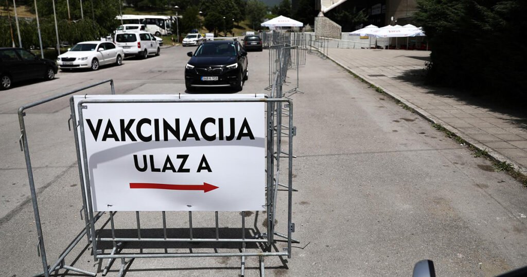 Optužnica protiv 28 osoba zbog lažnih potvrda o vakcinaciji u Sarajevu