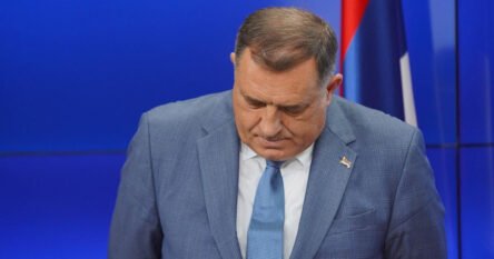 Dodik povodom potpisvanja Dejtona: “Potpisala ga je nepostojeća Republika BiH”