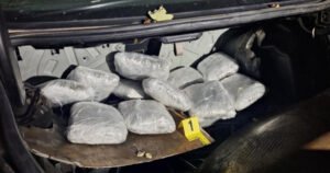 U Sarajevu pronađeno 13 kilograma droge, oduzet “Mercedes”
