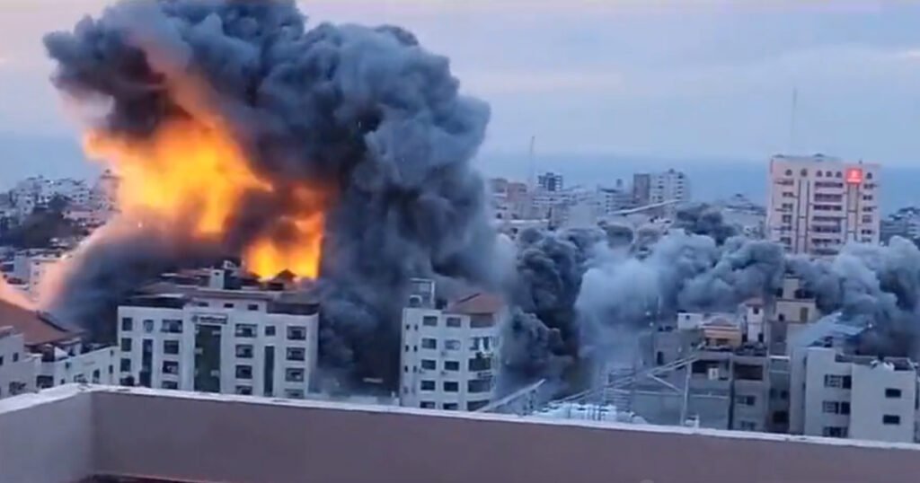 Bjesni rat: Izrael bombarduje Gazu, Hamas napao Tel Aviv, izraelska vlada prekinula sjednicu