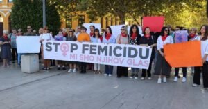 Protesti protiv femicida u bh. gradovima: Ovo je rat protiv žena!