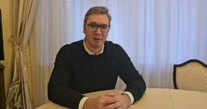 Vučić ponovo najavio najtežu godinu, sukobe i nemire