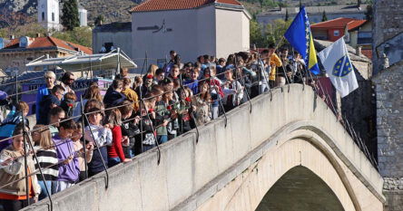 Bećirović domaćin mirovne večere u Mostaru, povod je 20. godišnjica obnove Starog mosta