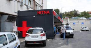 Trovanje u Hrvatskoj od pića čuvenog brenda: “Pacijent je u bolnici sa sprženim jednjakom”