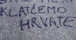 Policija se oglasila o uvredljivim grafitima koji su ispisani u nedjelju navečer