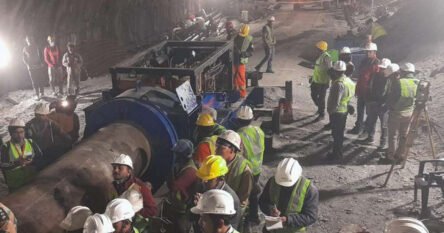 Spasioci još uvijek 40 metara udaljeni od radnika zarobljenih u srušenom tunelu
