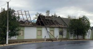 Olujni vjetar protutnjao Srbijom, najteže pogođena Bačka Palanka